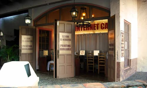 Warner Bros. Movie World, May 2010