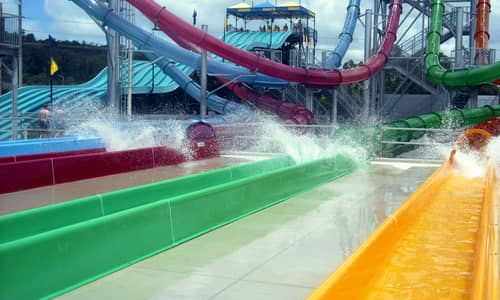 Wet 'n' Wild Water World, December 2010