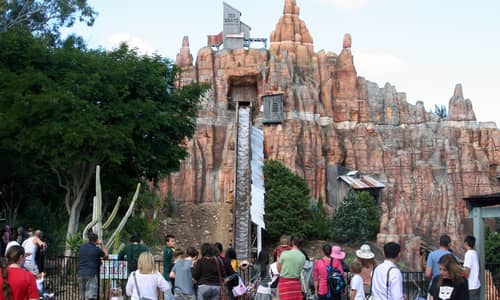 Movie World, May 29 2011