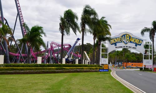 More thrills: a non-inverting loop on Movie World's hypercoaster