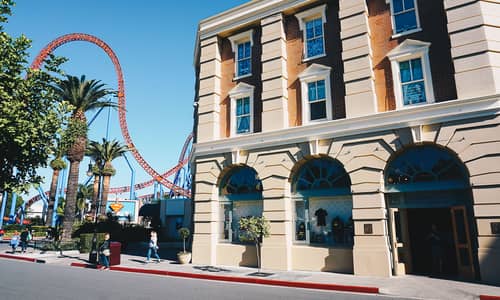 What Village Roadshow's land sale will mean for their Gold Coast theme parks