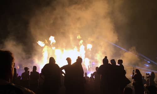 Fire Machine lights up Dreamworld