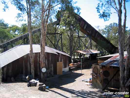 Rocky Hollow Log Ride