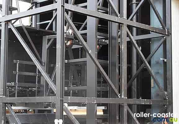 Scooby-Doo Spooky Coaster Construction