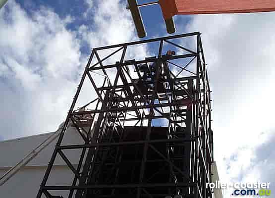 Scooby-Doo Spooky Coaster Construction