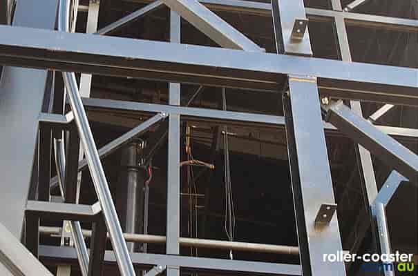 Scooby-Doo Spooky Coaster Construction