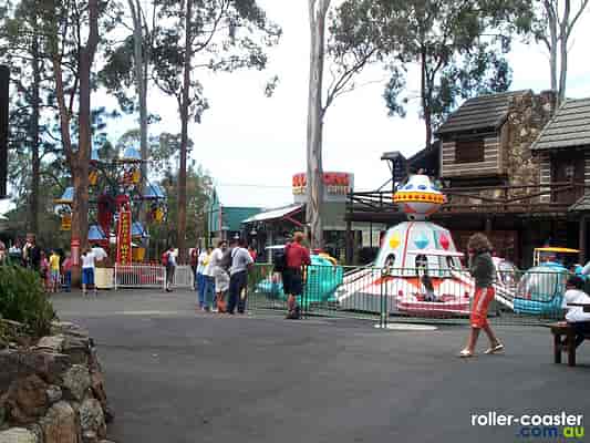Nickelodeon Central construction