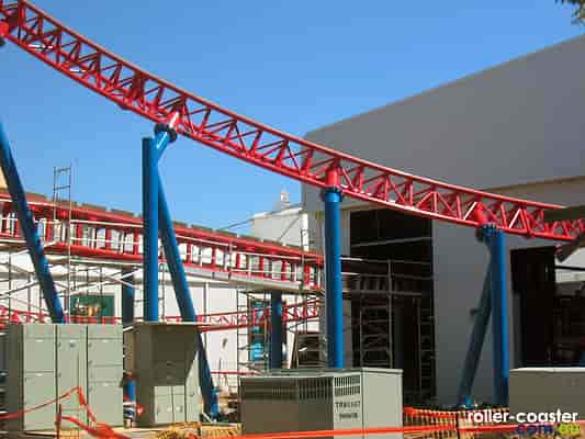 Superman Escape construction