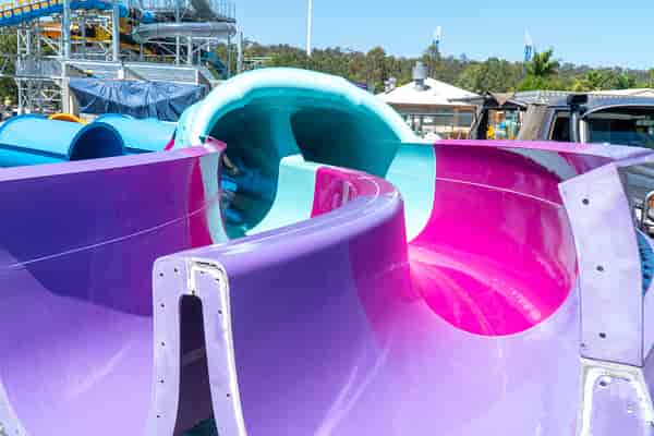 Wet'n'Wild 2021 slide construction