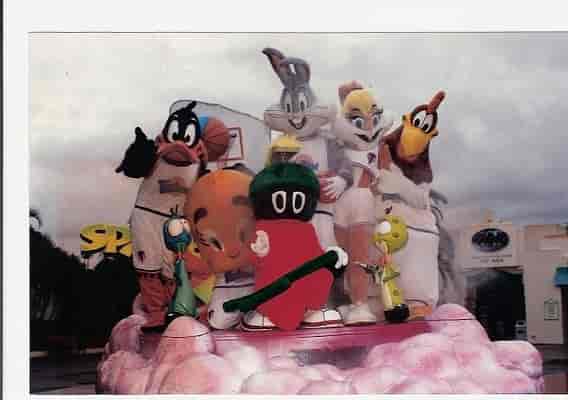 Space Jam Float