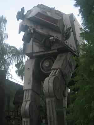 Star Tours theming