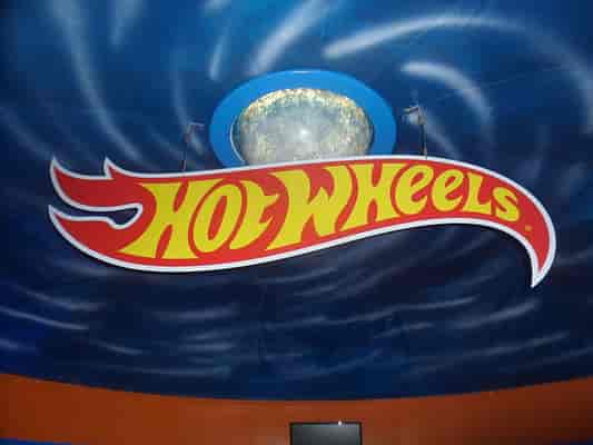 Hot Wheels Sidewinder queue