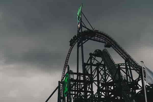 DC Rivals HyperCoaster