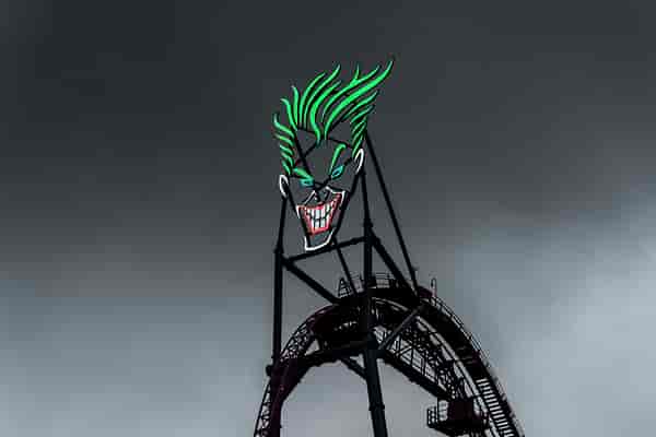 DC Rivals HyperCoaster