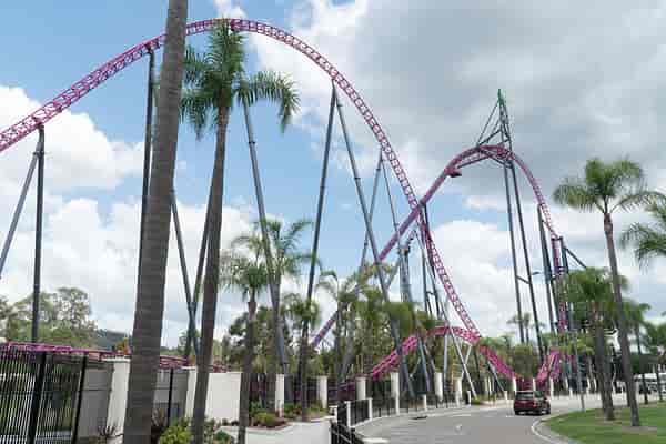 DC Rivals HyperCoaster