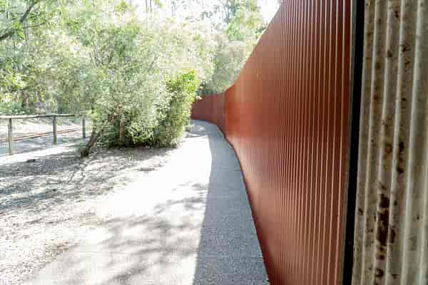 Log Ride fencing