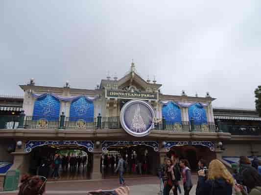 Entrance - Disneyland Paris