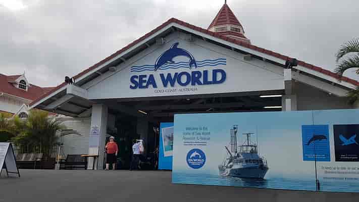 Sea World entrance