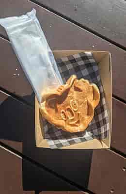 Dreamworld Winterfest Food