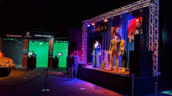 WB Studio Showcase