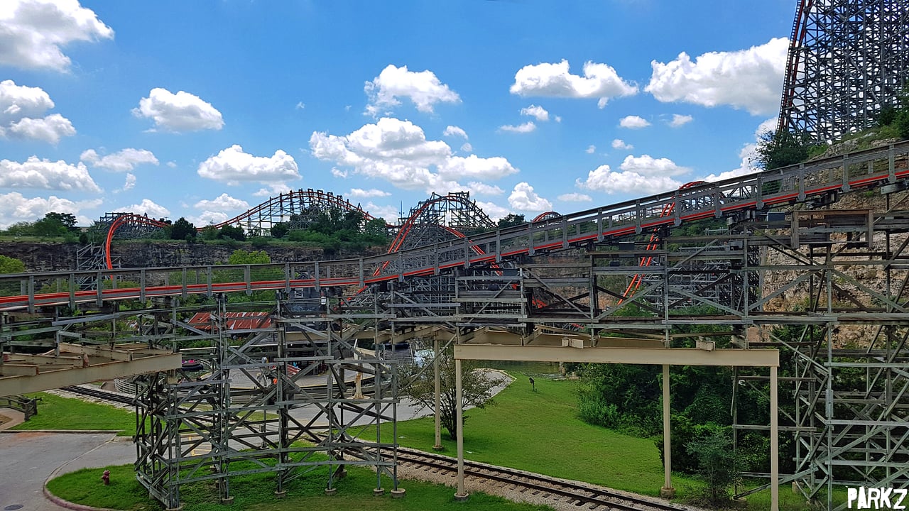 Iron Rattler | Roller Coaster at Six Flags Fiesta Texas | Parkz - Theme ...