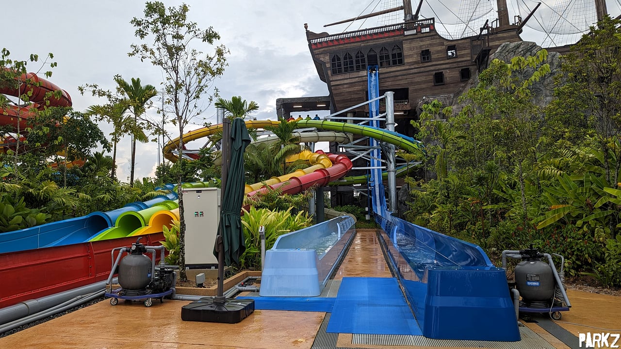 Sumaumeria Drop | Thrill Ride · Water Slide at SplashMania Water Park ...