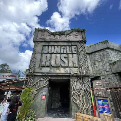 Jungle Rush Entrance 